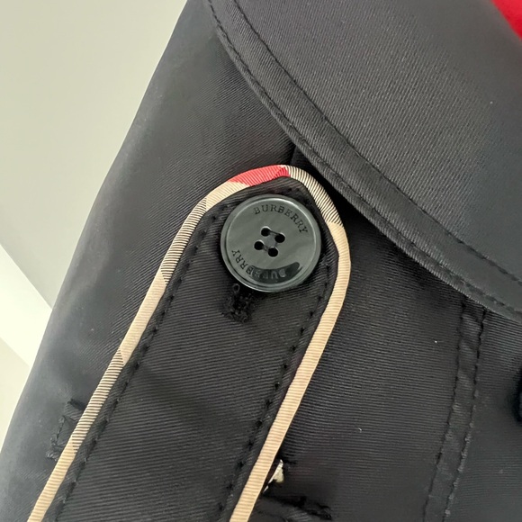 Burberry Black Double-Breasted Trench Coat - Picture 4 of 16
